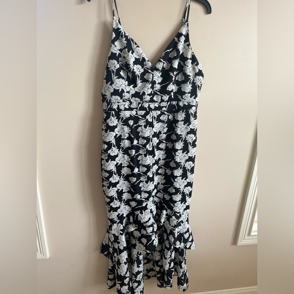 Lulu's Black and White Floral High-Low Spaghetti Strap Dress